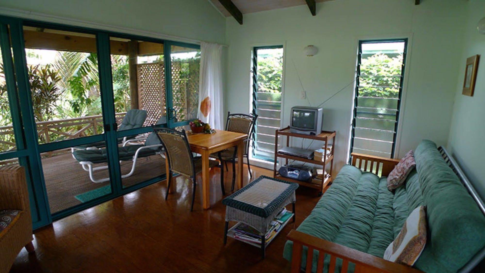 רארוטונגה Aroa Kainga Bungalows And Apartment מראה חיצוני תמונה